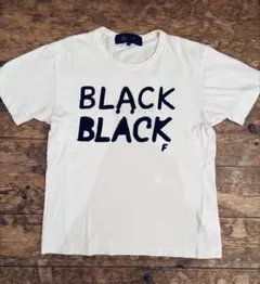 BLACK COMME des GARÇONS ロゴTシャツ
