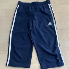 adidas ネイビー ハーフパンツ　150cm