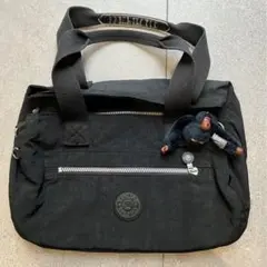 Kipling ブラック ショルダーバッグ マスコット付き