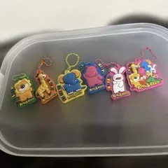 たべっ子どうぶつ キーチェーン