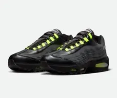 Nike Air Max 95 ブラック　イエロー