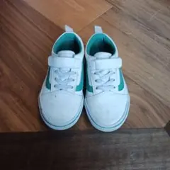 VANSキッズスニーカー、16