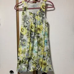 PROFILE ミニワンピース ノースリーブミニワンピース 花柄 イエローのサムネイル