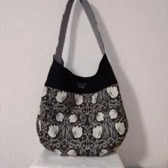モリス　ピンパーネル　ブラック　雫形バッグ　ハンドメイド
