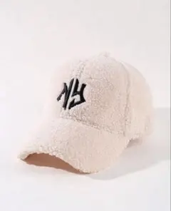 モコモコ　キャップ