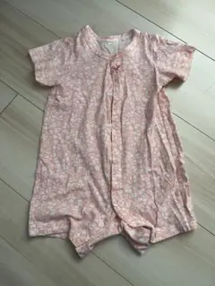 ピンクのロンパース 70-80cm
