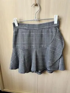 チェック柄アシンメトリックミニスカート