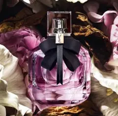 Yves Saint Laurent 女性用香水