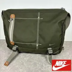 90s archive ナイキ　メッセンジャーバッグ　y2k テック系　ギミック