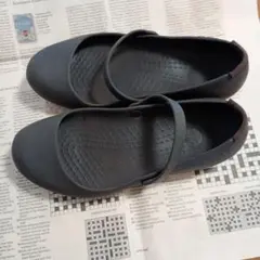 Crocs アリスワーク w6 ブラウン ストラップ付のサムネイル
