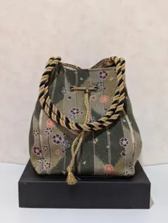 Item thumbnail for item 3759a324-61c1-4955-86b1-34a0f272d73d