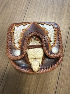 J*Y様 希少本物コブラ頭部剥製長財布 コンチョ付き 希少本物コブラ頭部剥製長財布 コンチョ付き - メルカリ