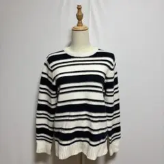 Navy ボーダー柄ニットセーター（M）白黒　クルーネック　カジュアル