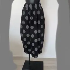 ポルカドット ロングスカート 黒とグレー