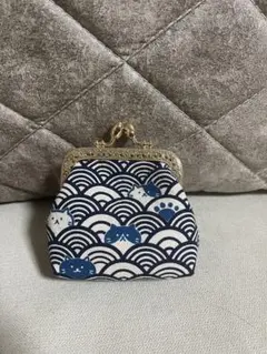 Item thumbnail for item cf51e838-a0a1-4e40-8a94-38db2cc1cc7b