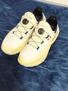 Under Armour スニーカー BOAシステム ホワイト/イエロー