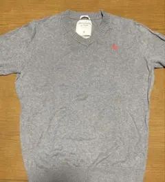 c*x様 Abercrombie & Fitch グレー Vネックセーター M