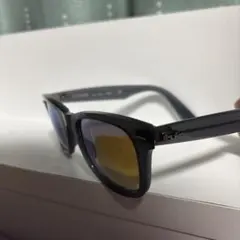 Ray-Ban Wayfarer Reverse サングラス