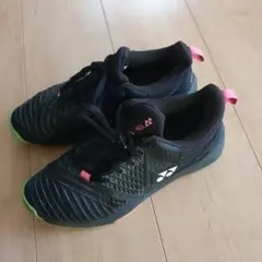 美品 YONEX☆テニスシューズ 24cm