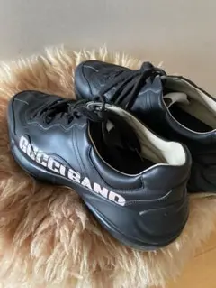 GUCCI スニーカー レザー