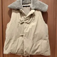 45rpm ベージュ ファー付きふわふわダウンベスト