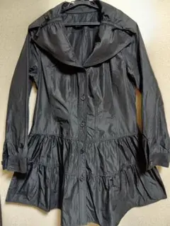 お値下げ中♥ VIVIENSPORTS黒トレンチコート　スーパービューティー風