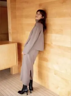 ZARA ザラ スリット入りニットスカート ブラック サイズS