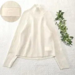 極美品✨ami　ハイネックローゲージニット　フェルトワッペン　コットン×ウールのサムネイル