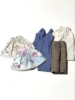 ⑬リカちゃん 着せ替え服セット 多色 （5点セット）