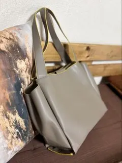ZARA グレージュ×イエロー バイカラー ハンドバッグのサムネイル