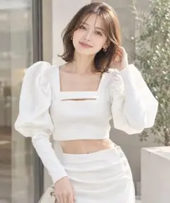 ZARA バルーンスリーブ クロップド ブラウス
