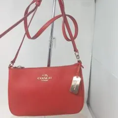 COACH ショルダーバッグ レザー 赤 人気 金ロゴ