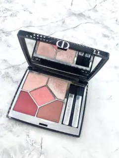 Dior アイシャドウパレット823
