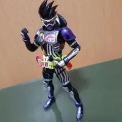 仮面ライダーゲンムフィギュアーツ未開封 レビュー】S.H.Figuarts 仮面ライダーゲンム アクションゲーマー