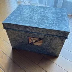 2025年最新】ブリキ 衣装ケースの人気アイテム - メルカリ