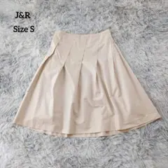 J&R ジェイ＆アール プリーツスカート ベージュ S 膝丈のサムネイル