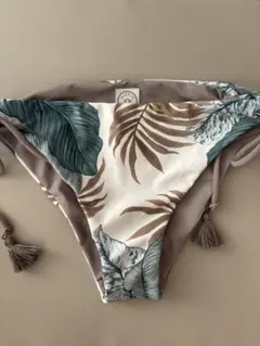 アリシアスタン　ビキニ