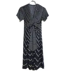 ワンピース M ブラック 総柄 リボン フランス製 半袖 おしゃれ 春夏 薄手