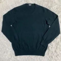 vネックセーター ユニクロ カシミヤ