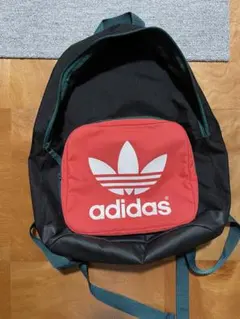 adidas バックパック 黒/赤