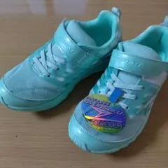 瞬足☆スニーカー☆21.5cm