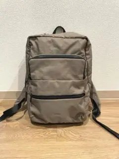 美品　CAMPER ベージュ　リュックのサムネイル
