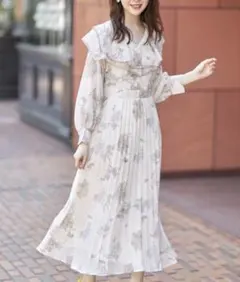 tocco closetビッグカラーニュアンスフラワープリントプリーツワンピース