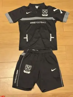 ナイキ サッカーウェア