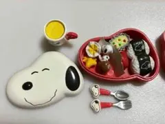 スヌーピー　ミニチュア　フィギュア　お弁当　レア　ピーナッツ リーメント　平成