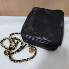 シャネル CHANEL マトラッセ ショルダーバッグ ラムスキン チェーン