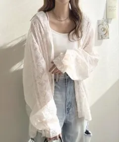 新品未使用⭐️Futier land ジャガードフラワーシアーシャツ アイボリーのサムネイル
