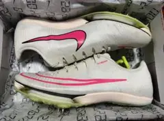 【極美品・パンクなし最安値】NIKEエアズームマックスフライ25.5付属品付き