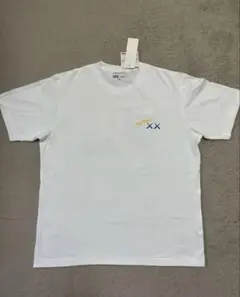 ユニクロ カウズ tシャツ 白 半袖 XL
