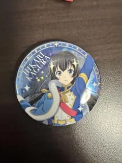 少女歌劇レヴュースタァライト　神楽　ひかり　缶バッジ 神楽ひかり 星型缶バッジ 少女歌劇 レヴュースタァライト - メルカリ